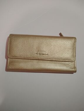 Fossil Gold Wallet